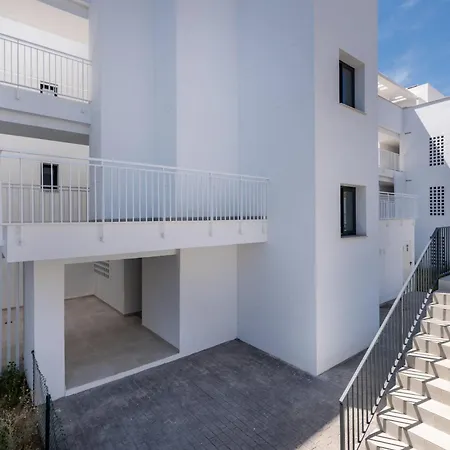 13 - 2ch Moderne Proche De La Cala De Apartment
